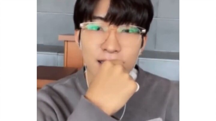 All Wonwoo // Save me—tell me, who hasn’t been totally smitten?