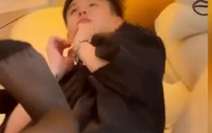 The magic of black si