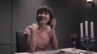 أرى فقط الإعلانات التايلاندية! لن تعرف حقًا ما هو الإعلان إلا في النهاية