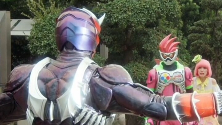 【Kamen Rider】Exaid VS Hibiki