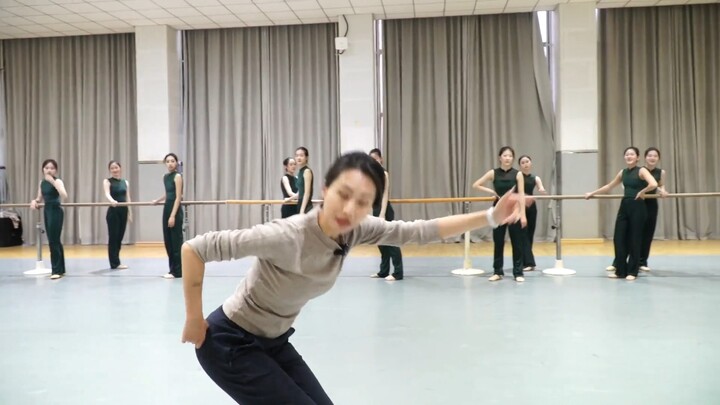 还得是舞蹈学院阿