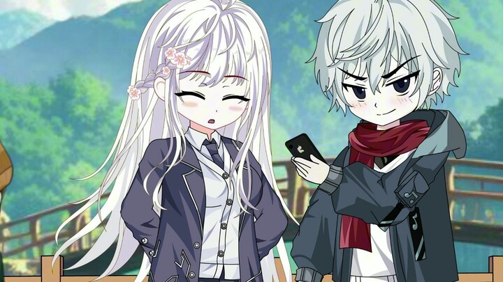 Start RV travel with a strange girl