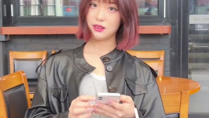 Momo – Teacher Mo’s Dating Class is back in session #Besties