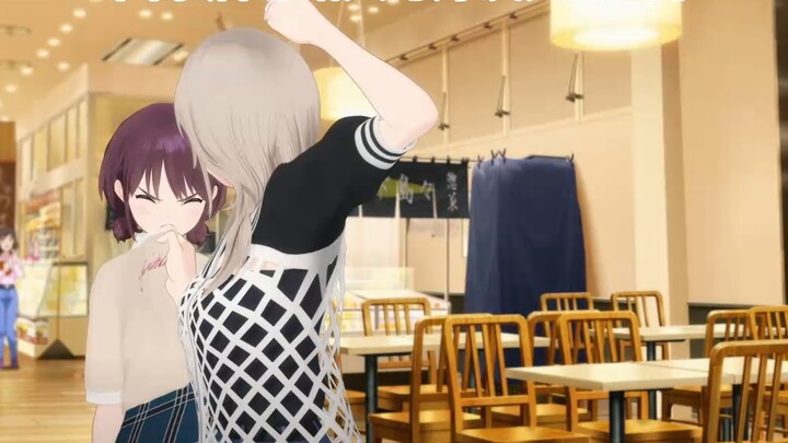 Japanese child sister beats up people around her after watching Nanjing photo studio