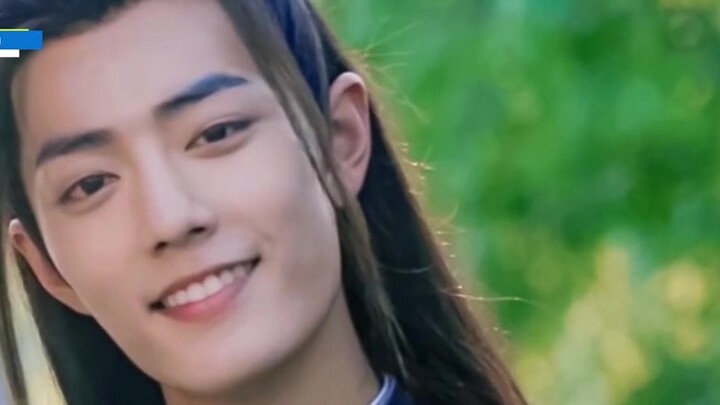 Never let Xiao Zhan comb his bangs up. With bangs, he is a dull peach, but without bangs, he is a su