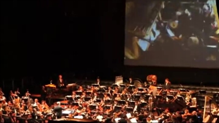 Joe Hisaishi performed "The Sun Also Rises" from "Let the Bullets Fly" live in Paris