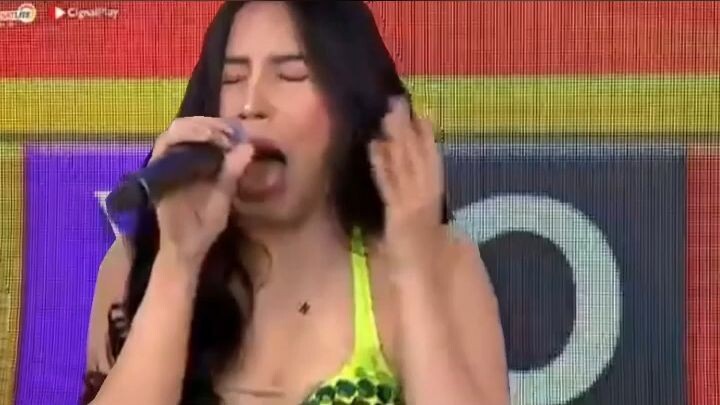 Hawakan ang mga ano ? 🤣🤣