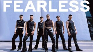 【LESSERAFIM】帝都六男无畏高温劲爆翻跳 黑皮“衣”辣味炽天使版《Fearless》