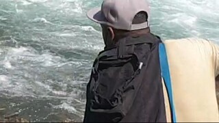 Cast Netting in Nepal | Himalayan Trout Fishing with Handmade Cast Net |