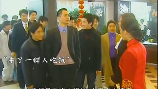 包工头过生日，请农民工吃自助餐，不料结账时拿出的却不是钱