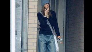 لماذا تتمتع نجوم المشاهير تحت عدسات مصوري الباباراتزي اليابانيين بهذه الأجواء القوية؟