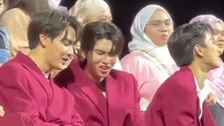Telur memalukan yang bosan sendirian dalam kekacauan besar【JoongDunk】 Konser LOL LOLFanFest202