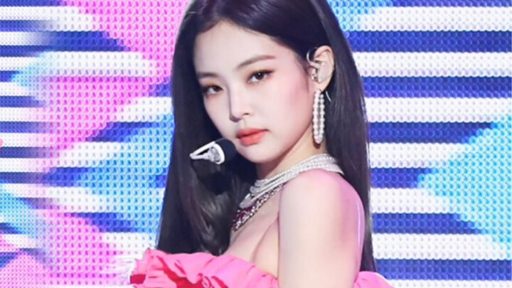 “Those K-pop female idols from wealthy families”
