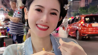 Tôi không đẹp sao?