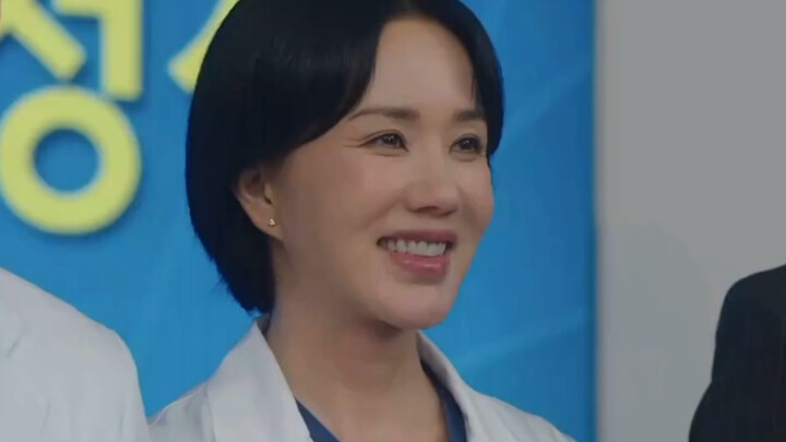 【Bác sĩ Cha Jung-sook】Nụ cười có thể truyền đi đấy