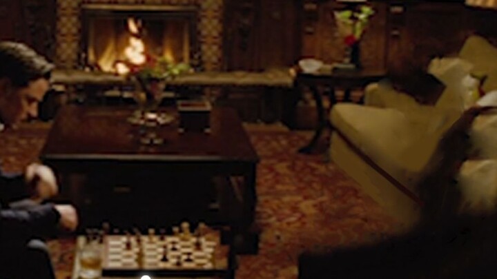 European and American Group Portraits | 𝐿𝑜𝓋𝑒 𝒾𝓈 𝑔𝑜𝓃𝑒 | Hammerhead Shark Beauty Insect Warmth (Abuse)