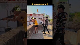 NOOB 😕TEAMMATE IN FUNNY GAMEPLAY 😅 - GARENA FREE FIRE MAX 🔥#ffshorts #shorts