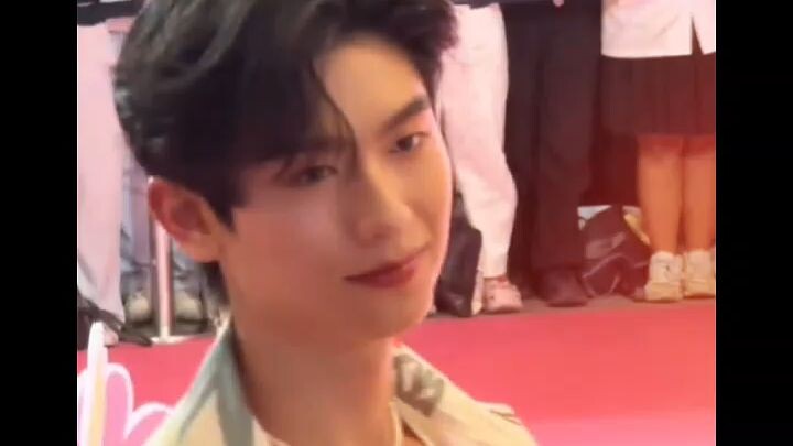 ยิ่งโตผมสวย#พี่ยศ