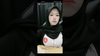 BIGO LIVE HOT JILBAB TARIK KARET BAJU