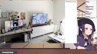 Ina và tấm lót chuột của Pekora