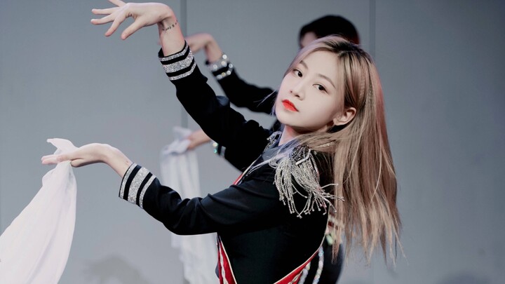 【袁一琦】201025 La Vie en Rose focus