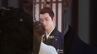 [VID] WuLei helps holding Zhao Lusi’s hair behind the scene of #lovelikethegalaxy