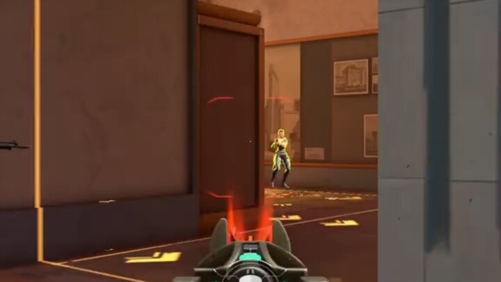 The new hero needs to be nerfed 😭