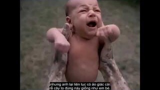 Review Phim Kinh Dị Hay - Cậu Bé Otik