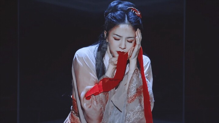 "ดาบทองคำและม้าเหล็กถูกทำลาย การต่อสู้ที่ปราศจากความขัดแย้งกับโลก"