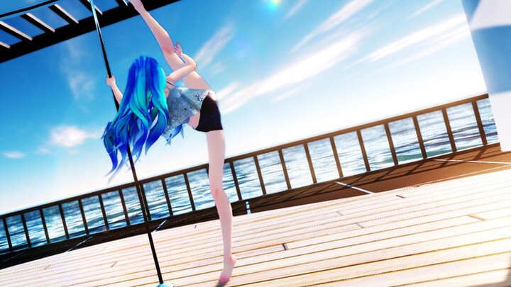 [Camera arrangement] [Pole dance] Look! This miku is so soft.