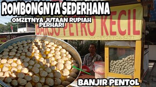 BAKSO PETRO KECIL YANG PINDAH TEMPAT GARA GARA PSBB - sekarang  merintis lagi di tempat yang baru