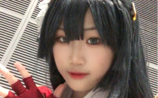 Kenapa Yuki Yukina ini berkelahi dengan tongkat panggilan di cp dance? ! !