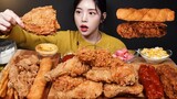 SUB)KFC 치킨에 맥주 먹방!🍗 핫크리스피 갓양념 닭껍질튀김 갓쏘이블랙라벨에 디저트 꽈배기 에그타르트까지 리얼사운드 KFC Chicken & Beer Mukbang Asmr