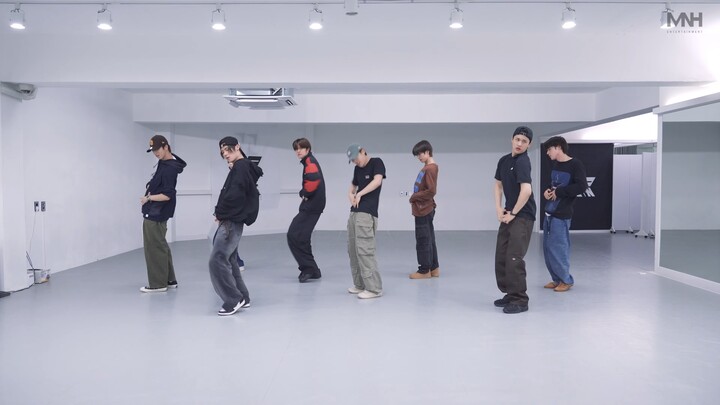 【8turn】Một nhóm nhạc tân binh Hàn Quốc lại cover bài hát HOT của đàn anh SEVENTEEN?? Thực lực…