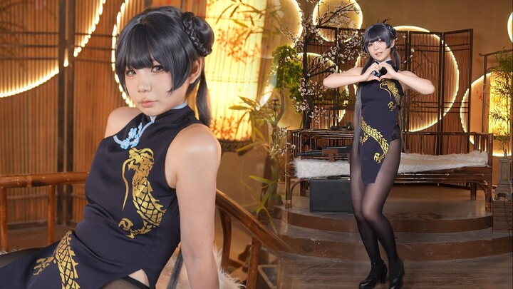 "Love Song of the Peach Blossom Land" — vertical format brings you even closer!