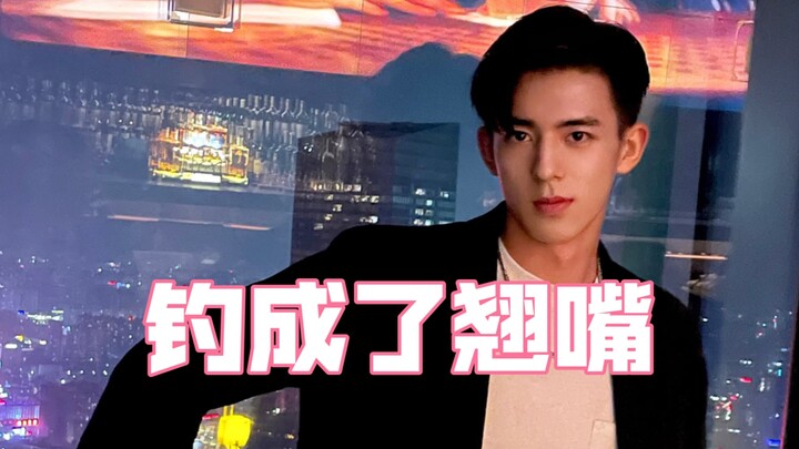 当男声优用女声假装女生跟兄弟网恋！笑死我了哈哈哈哈！