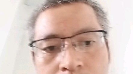 Con lăn tập bụng, 20 cái trong 100 giây – ở Trung Quốc chắc chẳng có mấy người làm được đâu. Tôi cũn