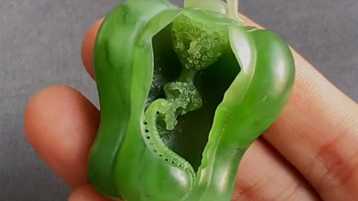 ไอเดียสุดล้ำของช่างแกะหยกรุ่นหลังปี 2000