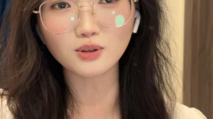 مفتون تمامًا