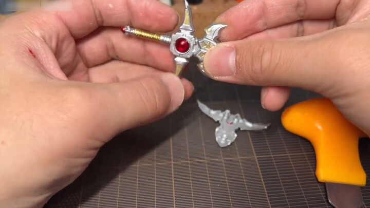 The armored soul emperor hero was transformed into a hip repair head spray paint production sharing,