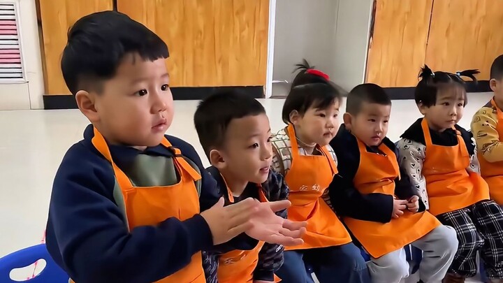 “Mẹ ơi, lúc làm việc phải gọi theo chức vụ nhé”