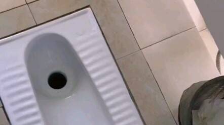 Why are the school toilets so ridiculous!