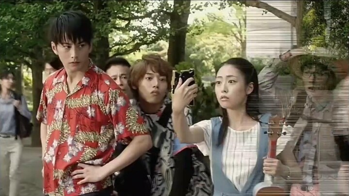 “อย่าหวังพึ่งคนพเนจรคนนั้นเลย ฉันไม่เก่งเรื่องการต่อสู้หรอกนะ!”