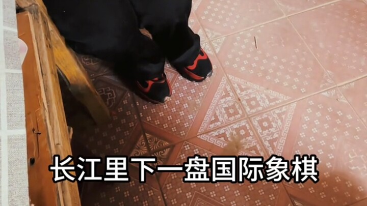 ว่าด้วยเรื่องนักตกปลาจัดการกับการไปเยี่ยมญาติช่วงตรุษจีนอย่างไร?