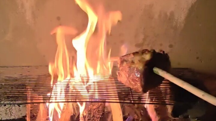 How can ordinary people find free shelters?