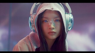 تم إصدار مقطع دعائي لفيلم Newjeans Supernatural MV