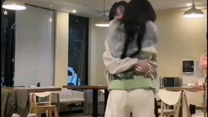 【ما يو لينغ】【دوان يي شوان】لماذا طراز الرسم الخاص بكما غير طبيعي؟