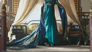 Cinderella time-traveled as the queen who killed the emperor! She met the regent and fell in love!