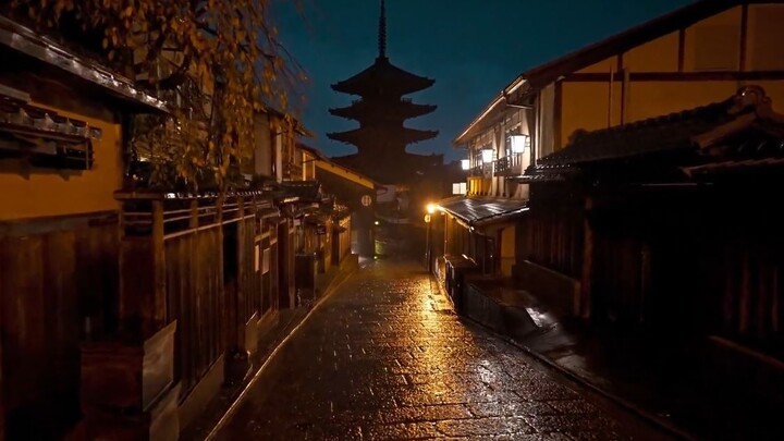 [Ultra-Clear Japan] A Night Stroll Through Kyoto in the Rain (1080P HD Version) Dec. 2021