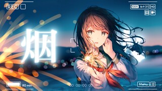 “当我抬起头，你正看向我...”